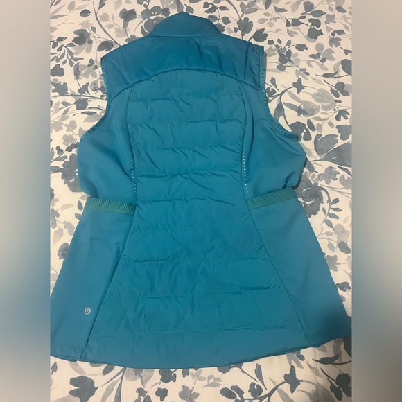 LULULEMON DOWN FOR IT ALL VEST TEAL SZ 14 - Picture 2 of 4
